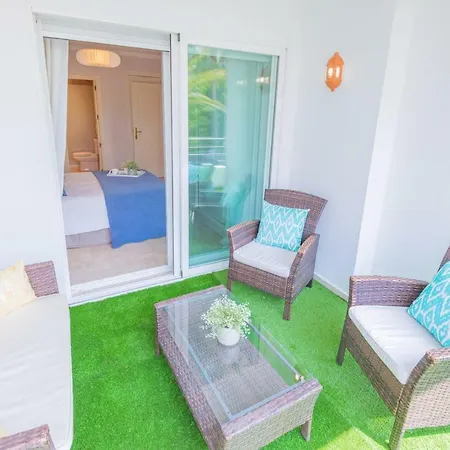Terrazas De Banus Sunlit Retreat, Walk Everywhere! *